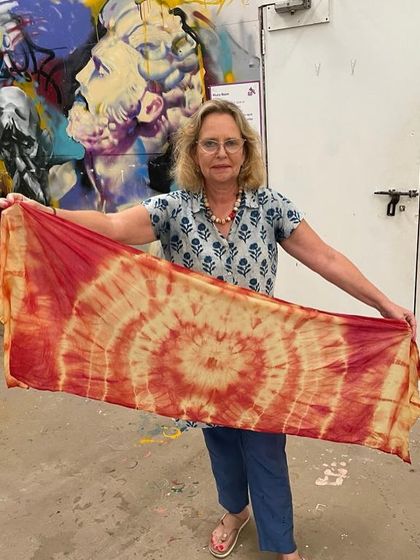 Another proud creator with her beautiful, naturally dyed stole. The circular design is a classic tie-dye pattern that always looks fantastic.
