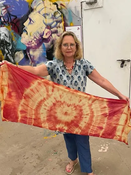 Another proud creator with her beautiful, naturally dyed stole. The circular design is a classic tie-dye pattern that always looks fantastic.