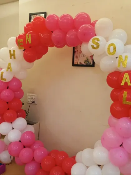 Classic Birthday Balloon Decor photo 23