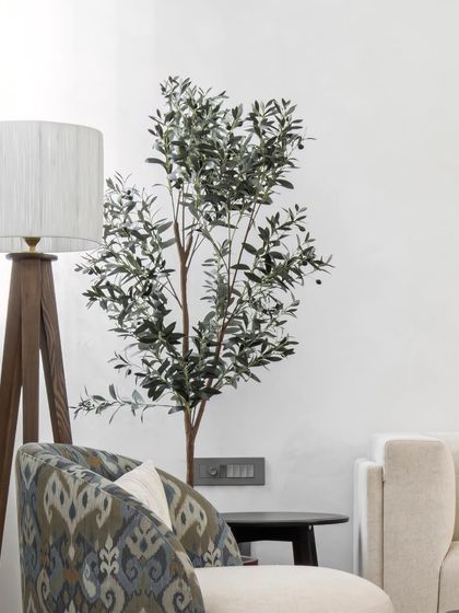 Aakriti Saraf Design - Full-Service Residential Interior Design The Art of Stillness: Living & Social Spaces photo 33