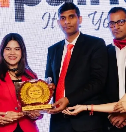 Presenting an award at a corporate R&R event. Recognizing employee achievements is a key moment, and I make sure to give every winner their well-deserved spotlight with enthusiasm and flair.