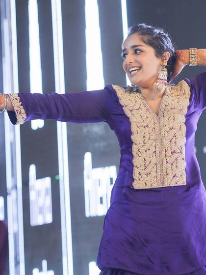 The smile of a happy performer. It's my mission to make everyone feel like a star on stage.