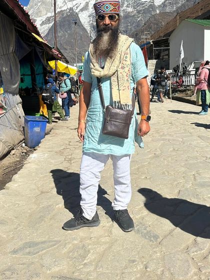 Walking through the streets near the Kedarnath shrine. The entire area is filled with a sense of devotion and history, connecting us to countless pilgrims who have walked this path before.