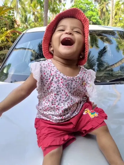 There's nothing like a child's pure joy! Here is my daughter wearing the Bonnie Bell Sunhat. It’s a lightweight and breathable hat, perfect for protecting little ones from the sun while they play.