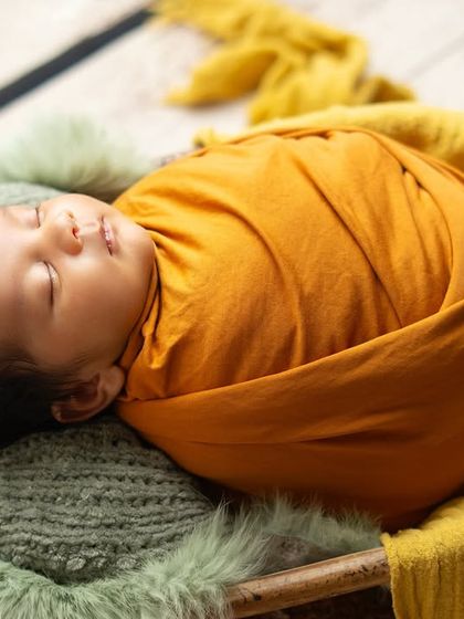 Newborn Portraits: The First Few Days photo 27