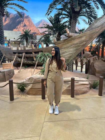 Priyanshi Khandelwal - Personal Fashion Styling Style on the Go: Travel & Vacation Looks photo 8