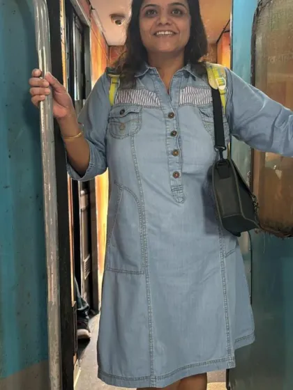Meet Rakhee Kapoor, who lost more than 30 kgs with me. She came struggling with a combination of Thyroid, PCOD, and back pain. Now, she is living a healthier, more active life. This could be your story.