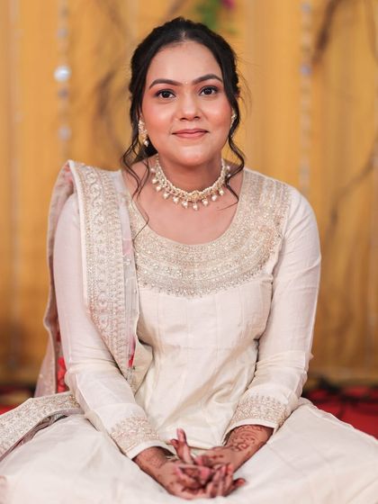 Party & Guest Glam photo 25