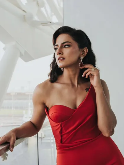 I styled the incredible Shraddha Srinath for the IIFA Utsavam awards in Abu Dhabi. This striking red gown by John & Ananth creates a powerful silhouette, perfect for a major red carpet event. The look is completed with bold jewelry from Azotiique, ensuring she stood out.