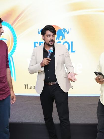 Engaging with dealers on stage. I use these interactions to reinforce brand messaging in a conversational and relatable way, making the information more memorable.