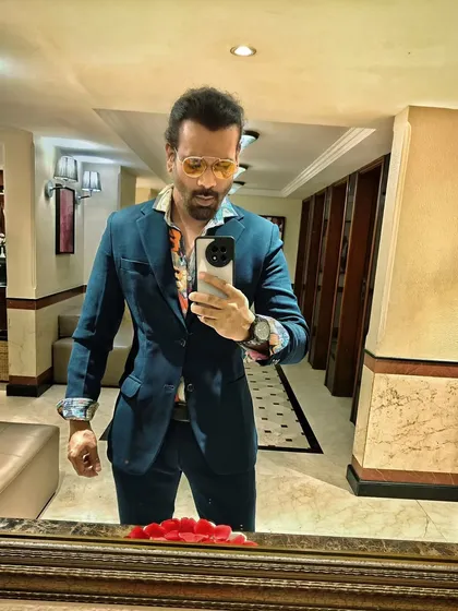 I'm not perfect, but my selfies are. A quick selfie showing off my party outfit.