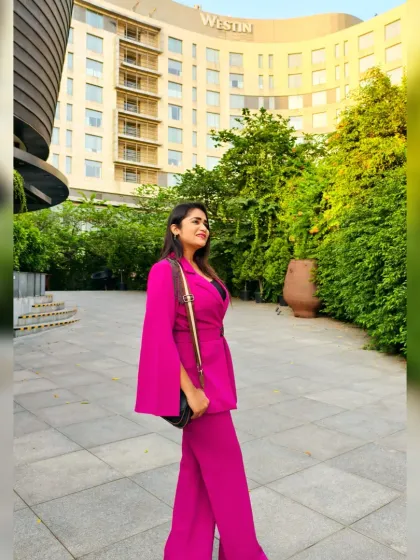 A confident pose outside the Westin before the Sprinklr CX Dinner. I believe in arriving prepared and embodying the professional standard of the clients I represent.