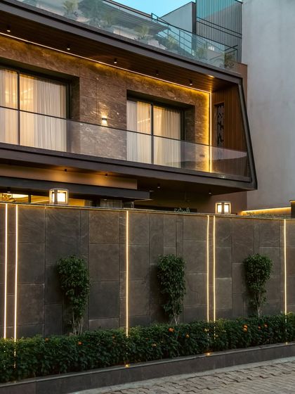 Gardens After Dark photo 4