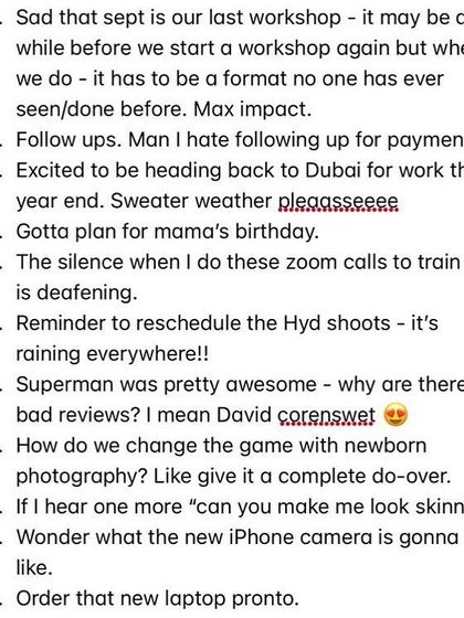 A glimpse into my creative process with a list of my "thoughts in traffic," showing the human and relatable side of my brand.