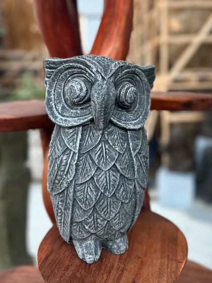 Our GRC owl statue is a wise and wonderful addition to any space. The detailed feather carving and large eyes give it a distinct personality, perfect for a bookshelf or garden perch.