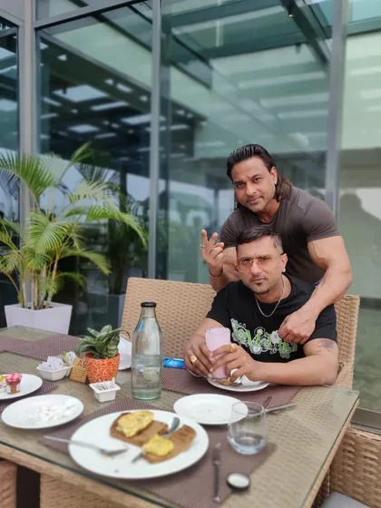 It's more than just training; it's a brotherhood. Having breakfast with Honey bhai after a session. I work closely with my clients to ensure their nutrition and lifestyle support their transformation goals, even with a hectic travel schedule.