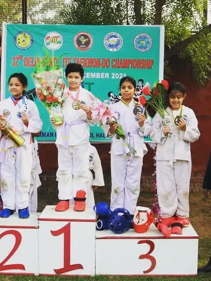 Young champions on the podium at the 32nd Delhi State ITF Championship. We start building a winning mindset and strong fundamentals from the very first day of training.