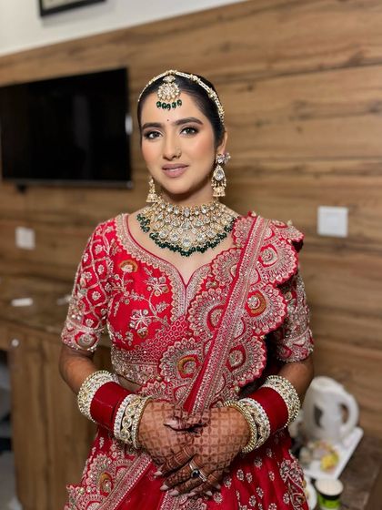 Timeless Red & Gold Brides photo 36