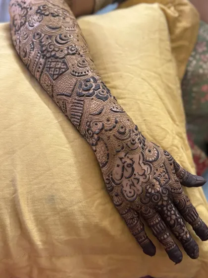 Another angle of this beautiful, personalized design.