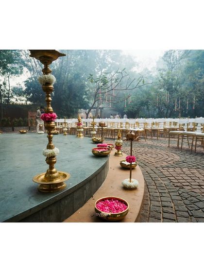 Petals - Wedding Decoration & Styling Timeless South Indian Mandaps photo 37