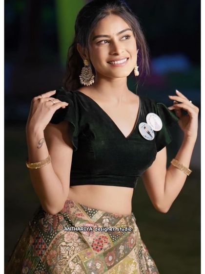 Anthariya Rentals - Gown & Contemporary Wear Rental Lehengas for Every Occasion photo 38