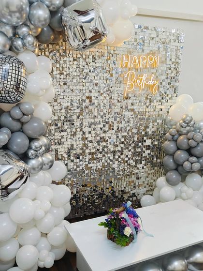 Chic Celebrations for Adults photo 11