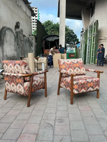 The lounge chairs ready for shipping.