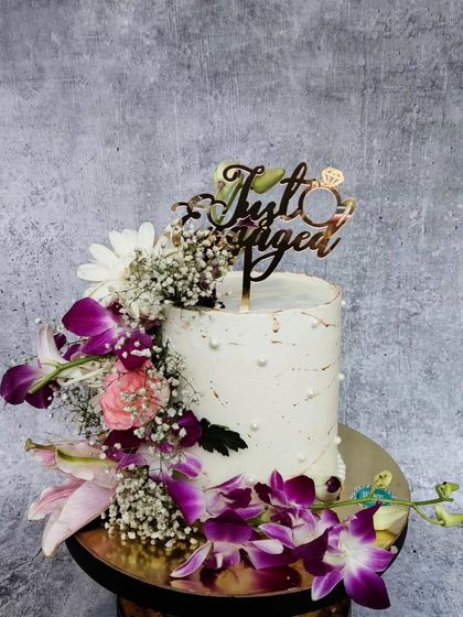 Grand Wedding & Engagement Cakes photo 31
