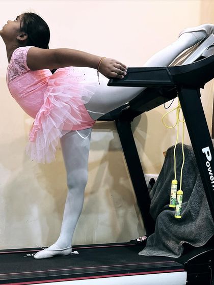 Subham Chail Performing Arts - Dance Instruction Ballet Training (Grace & Discipline) photo 41