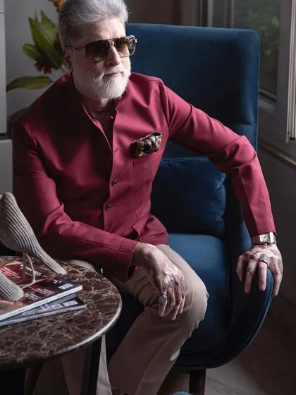 Style has no age. I had the pleasure of styling this gentleman in a custom maroon bandhgala, proving that elegance is truly timeless. The sharp cut and rich fabric create a look of refined simplicity, a statement of confidence that transcends trends.