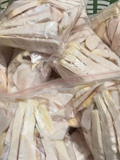 Freshly sliced and packed bamboo shoots. This is a core ingredient in our cuisine, and I provide it ready to use. Just open the pack and add it to your cooking for that distinct, tangy flavour.
