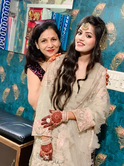A happy moment with one of my beautiful brides. It is an honour to be a part of such a special day and to help them feel their absolute best.