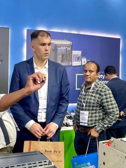 Our team in discussion with international visitors at the EL-Asia Expo 2024. These interactions provide valuable feedback and open doors to new markets.