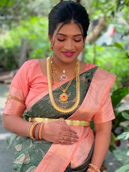 Roja, another beautiful mom-to-be, ready for her Seemantham. We chose a soft, romantic makeup look with pink tones to match her lovely saree.