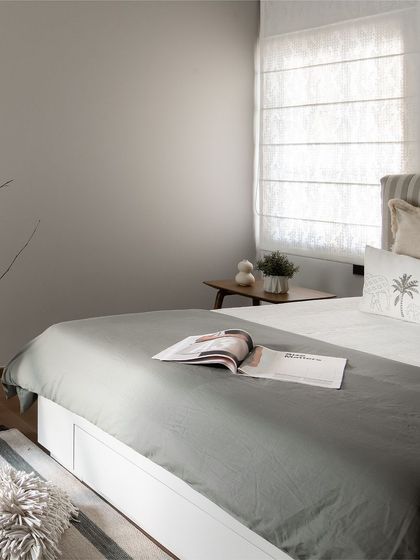 Aakriti Saraf Design - Full-Service Residential Interior Design Private Sanctuaries: Bedrooms photo 80