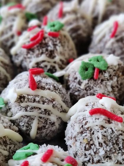 Shikha's Le Gateau - Custom & Celebration Cakes Festive & Seasonal Specials photo 17