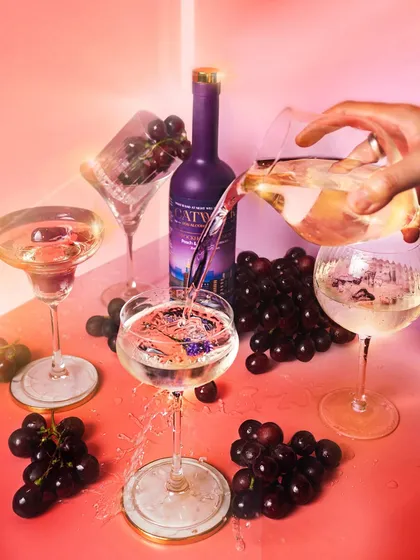 I have a confession: I love a carefully crafted mess. For this gin brand, we created a scene that feels alive and interactive, with overflowing glasses and scattered grapes. It invites you to slow down and explore the details.