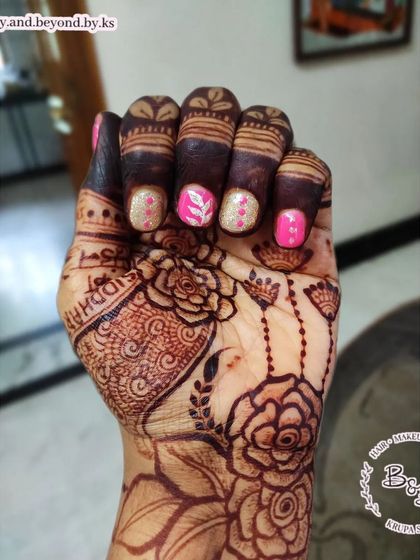Krupa Shah - Nail Services Intricate Hand-Painted Art photo 14