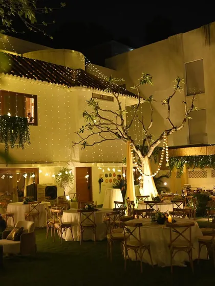 We transformed this backyard into a magical setting for an intimate housewarming party. With strings of fairy lights, elegant seating, and thoughtful decor, we created a warm and inviting atmosphere for a cozy evening celebration under the stars.
