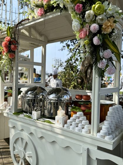Elegant Buffet & Dining Setups photo 29