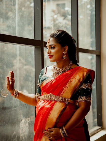 A beautiful candid moment from Archana's baby shower. The makeup was designed to look flawless from every angle, with a focus on glowing skin and eyes that sparkle.