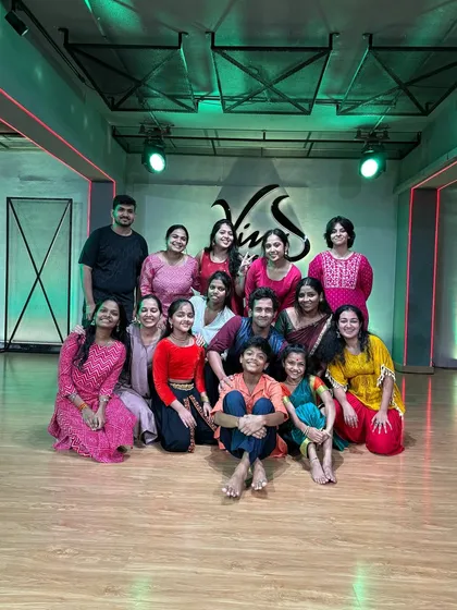 A smaller group from one of our intensive workshops. It's a joy to see dancers of all ages learning and growing together.