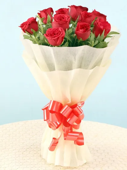 A timeless classic, this hand-tied bouquet of a dozen fresh red roses is the perfect way to express love and passion. I ensure each rose is vibrant and perfectly bloomed, making it an ideal choice for anniversaries, Valentine's Day, or a grand romantic gesture.