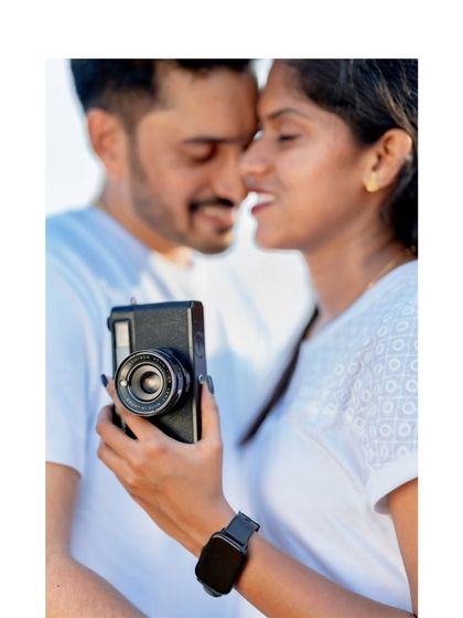 AJ Picture Company - Wedding & Couple Photography Pre-Wedding Stories: Your Love, Your Style photo 20