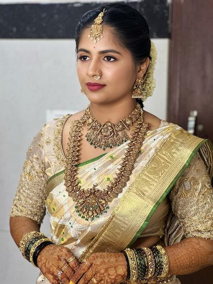 Shwetha Mahadev - Makeup Artistry Training The Art of South Indian Bridal Makeup photo 39