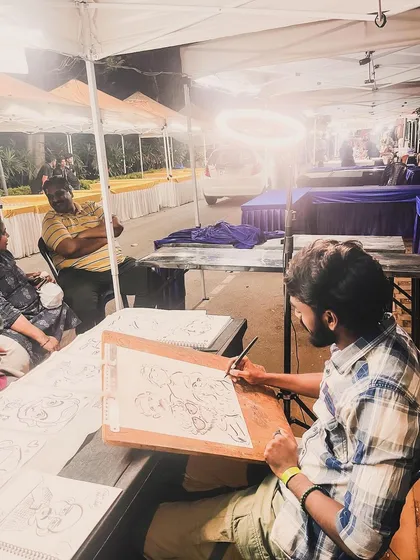 I'm ready to draw anytime, anywhere. Even if the lighting isn't great at your evening event, I come prepared with my own setup, including a ring light, to make sure we get the best results.
