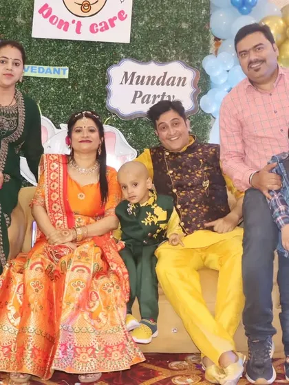A family portrait from a Mundan ceremony. I have experience covering traditional Hindu ceremonies and capturing all the important moments.