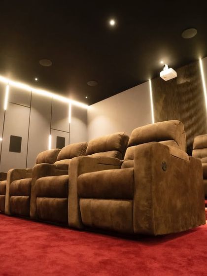 3i Smart Home - Custom Home Theater Design & Installation Warm & Inviting Theaters photo 7