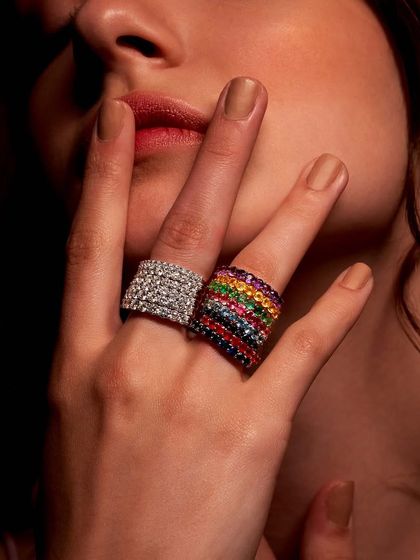 Statement Rings & Floral Designs photo 34