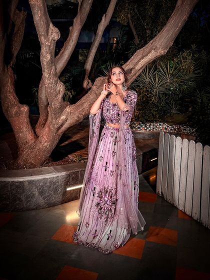 Modern Mehendi & Haldi Styles photo 4